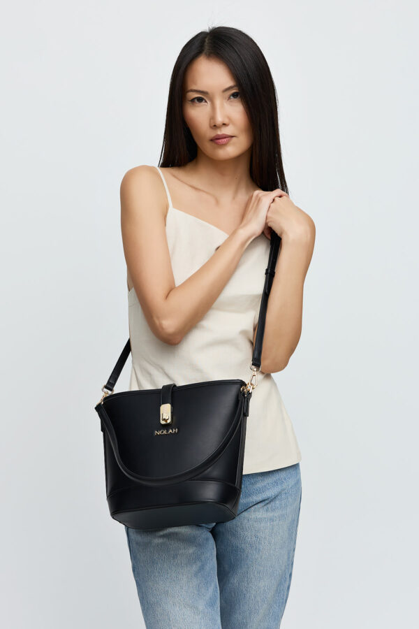 Evelina Black Light Gold - Image 6