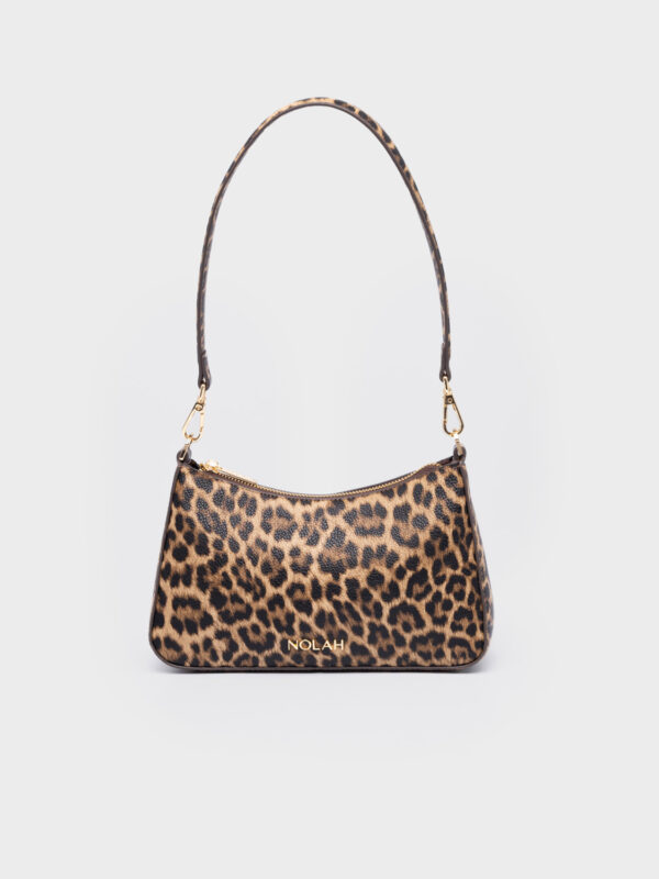 Thelma Leopard